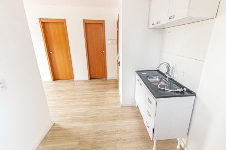 Apartamento para alugar com 40m², 2 quartos e sem vaga Apartamento para alugar com 40m², 2 quartos e sem vagaCozinha e Área de Serviço