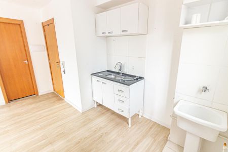 Apartamento para alugar com 40m², 2 quartos e sem vaga Apartamento para alugar com 40m², 2 quartos e sem vagaCozinha e Área de Serviço