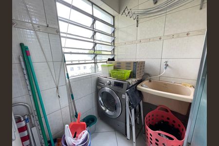 Apartamento à venda com 63m², 3 quartos e 1 vaga Apartamento à venda com 63m², 3 quartos e 1 vagaÁrea de serviço
