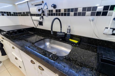 Apartamento à venda com 44m², 2 quartos e 1 vagaÁrea de Serviço