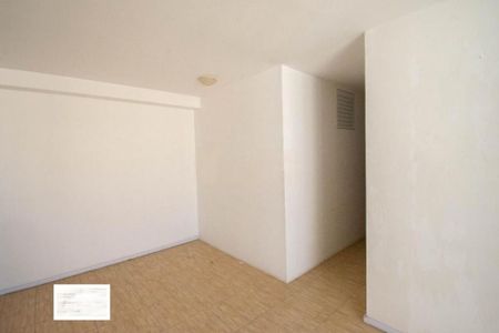 Apartamento à venda com 65m², 2 quartos e 1 vaga