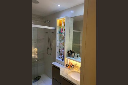 Apartamento à venda com 75m², 2 quartos e 2 vagas