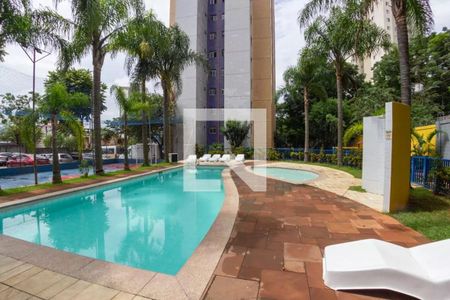 Apartamento à venda com 49m², 2 quartos e 1 vaga Apartamento à venda com 49m², 2 quartos e 1 vagaÁrea comum - Piscina