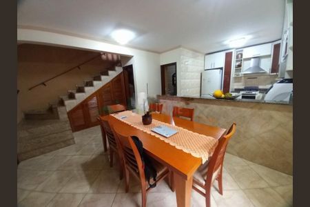 Casa à venda com 3 quartos, 151m² em Vila Campo Grande, São Paulo