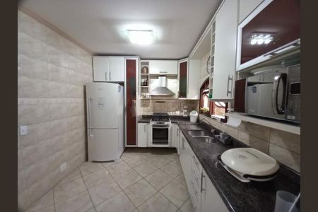 Casa à venda com 151m², 3 quartos e 3 vagas