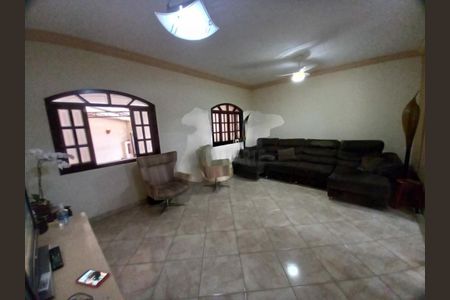 Casa à venda com 3 quartos, 151m² em Vila Campo Grande, São Paulo