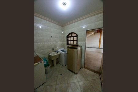 Casa à venda com 151m², 3 quartos e 3 vagas