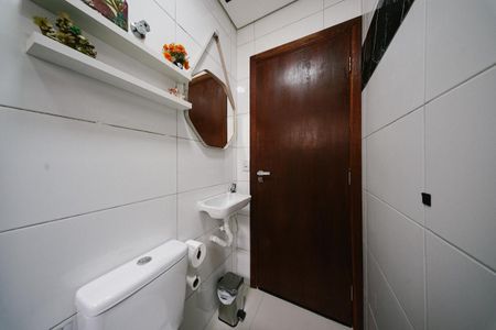 Apartamento para alugar com 30m², 1 quarto e sem vaga Apartamento para alugar com 30m², 1 quarto e sem vagaBanheiro