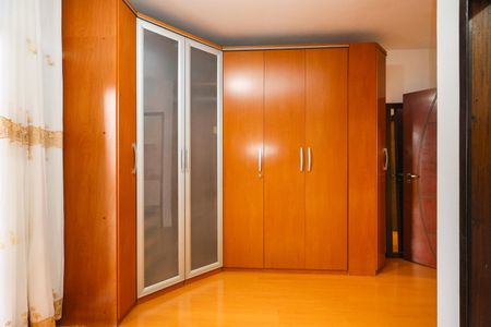 Casa para alugar com 140m², 3 quartos e 4 vagas Casa para alugar com 140m², 3 quartos e 4 vagasSuíte