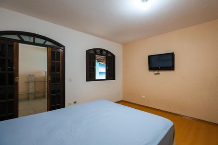 Casa para alugar com 140m², 3 quartos e 4 vagas Casa para alugar com 140m², 3 quartos e 4 vagasQuarto 2