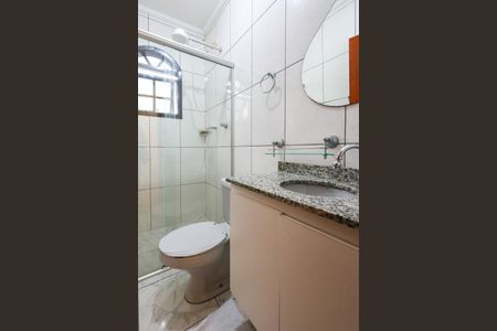 Casa para alugar com 140m², 3 quartos e 4 vagas Casa para alugar com 140m², 3 quartos e 4 vagasBanheiro