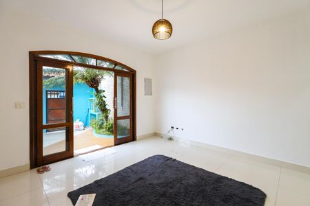 Sala de casa para alugar com 3 quartos, 140m² em Jardim Clementino, Taboão da Serra