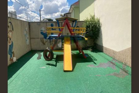 Casa à venda com 55m², 2 quartos e 1 vaga