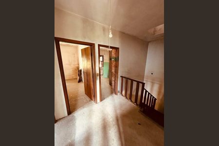 Casa à venda com 4 quartos, 200m² em Jardim Prudência, São Paulo