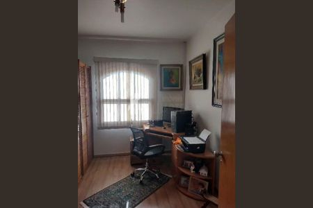 Casa à venda com 3 quartos, 175m² em Campo Belo, São Paulo