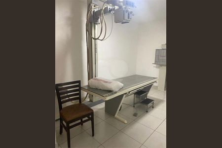 Casa à venda com 11 quartos, 302m² em Santana, São Paulo