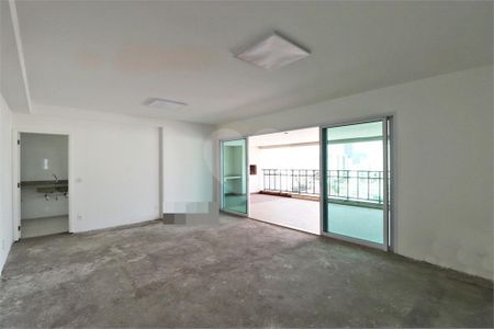 Apartamento à venda com 4 quartos, 203m² em Chora Menino, São Paulo