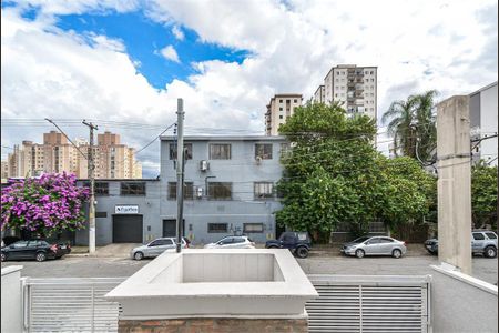 Casa à venda com 75m², 2 quartos e 1 vaga