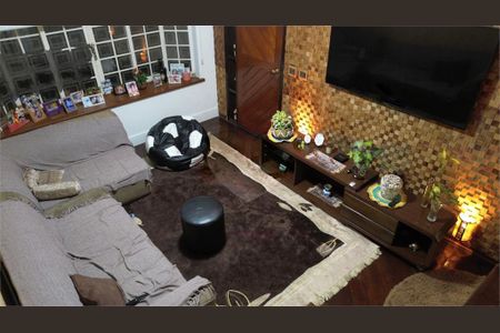 Casa à venda com 3 quartos, 259m² em Jardim Monte Alegre (Zona Norte), São Paulo