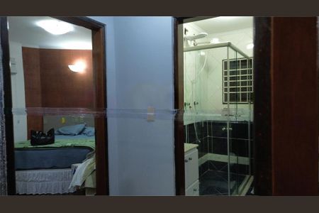 Casa à venda com 3 quartos, 259m² em Jardim Monte Alegre (Zona Norte), São Paulo