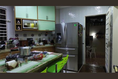 Casa à venda com 3 quartos, 259m² em Jardim Monte Alegre (Zona Norte), São Paulo