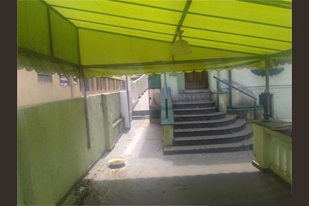 Casa à venda com 178m², 3 quartos e 1 vaga