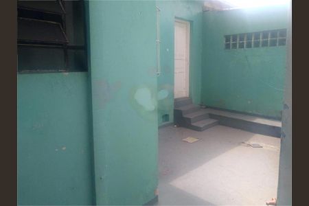 Casa à venda com 178m², 3 quartos e 1 vaga