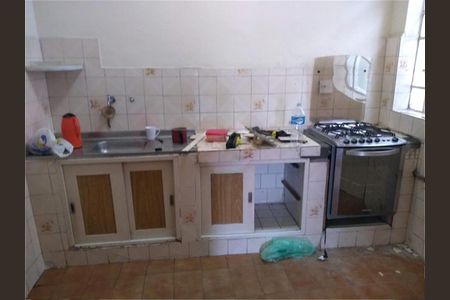 Casa à venda com 178m², 3 quartos e 1 vaga