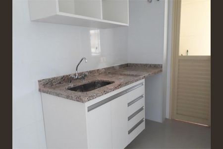 Apartamento à venda com 66m², 2 quartos e 1 vaga