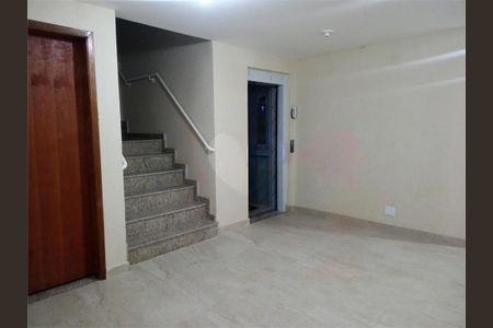 Apartamento à venda com 29m², 1 quarto e sem vaga