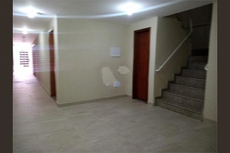 Apartamento à venda com 29m², 1 quarto e sem vaga