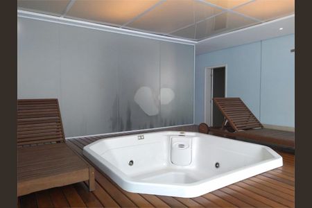 Apartamento à venda com 234m², 4 quartos e 4 vagas