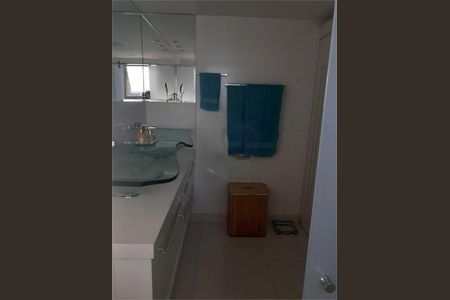 Apartamento à venda com 234m², 4 quartos e 4 vagas