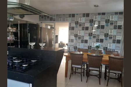 Apartamento à venda com 4 quartos, 234m² em Cidade Mãe do Céu, São Paulo