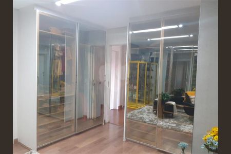 Apartamento à venda com 4 quartos, 234m² em Cidade Mãe do Céu, São Paulo