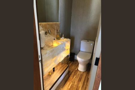 Apartamento à venda com 209m², 2 quartos e 3 vagas