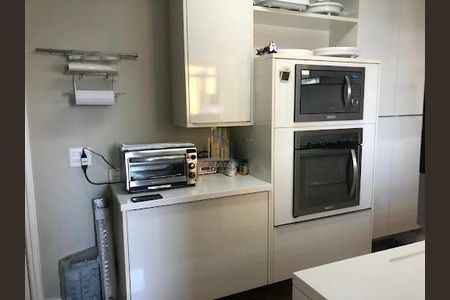 Apartamento à venda com 209m², 2 quartos e 3 vagas