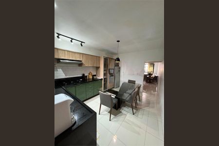 Casa à venda com 3 quartos, 190m² em Jardim Ana Rosa, São Paulo
