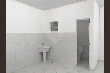 Casa à venda com 2 quartos, 429m² em Vila Diva (Zona Leste), São Paulo