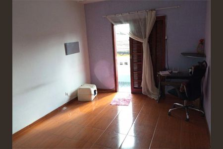 Casa à venda com 4 quartos, 127m² em Vila Clara, São Paulo
