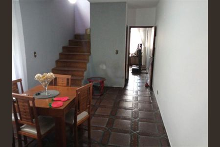 Casa à venda com 127m², 4 quartos e 2 vagas