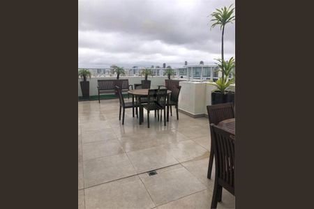Apartamento à venda com 62m², 1 quarto e 2 vagas