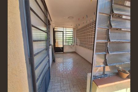 Casa à venda com 1 quarto, 144m² em Vila Esperança, São Paulo