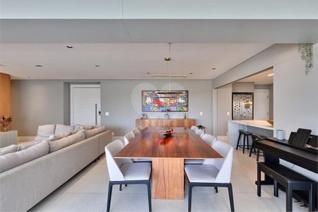 Apartamento à venda com 3 quartos, 189m² em Jardim Morumbi, São Paulo