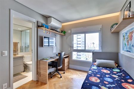 Apartamento à venda com 3 quartos, 189m² em Jardim Morumbi, São Paulo