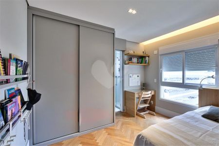 Apartamento à venda com 3 quartos, 189m² em Jardim Morumbi, São Paulo