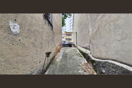 Casa à venda com 320m², 3 quartos e sem vaga