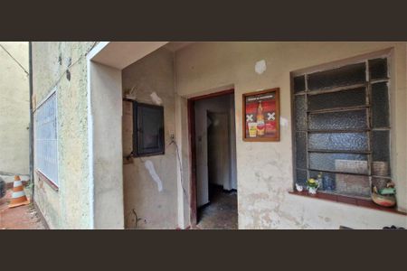 Casa à venda com 320m², 3 quartos e sem vaga