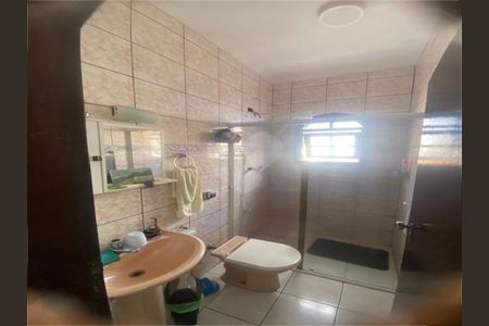 Casa à venda com 198m², 4 quartos e 5 vagas