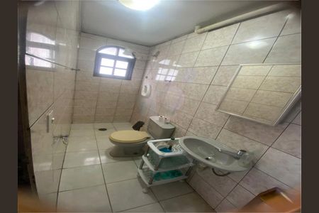 Casa à venda com 198m², 4 quartos e 5 vagas